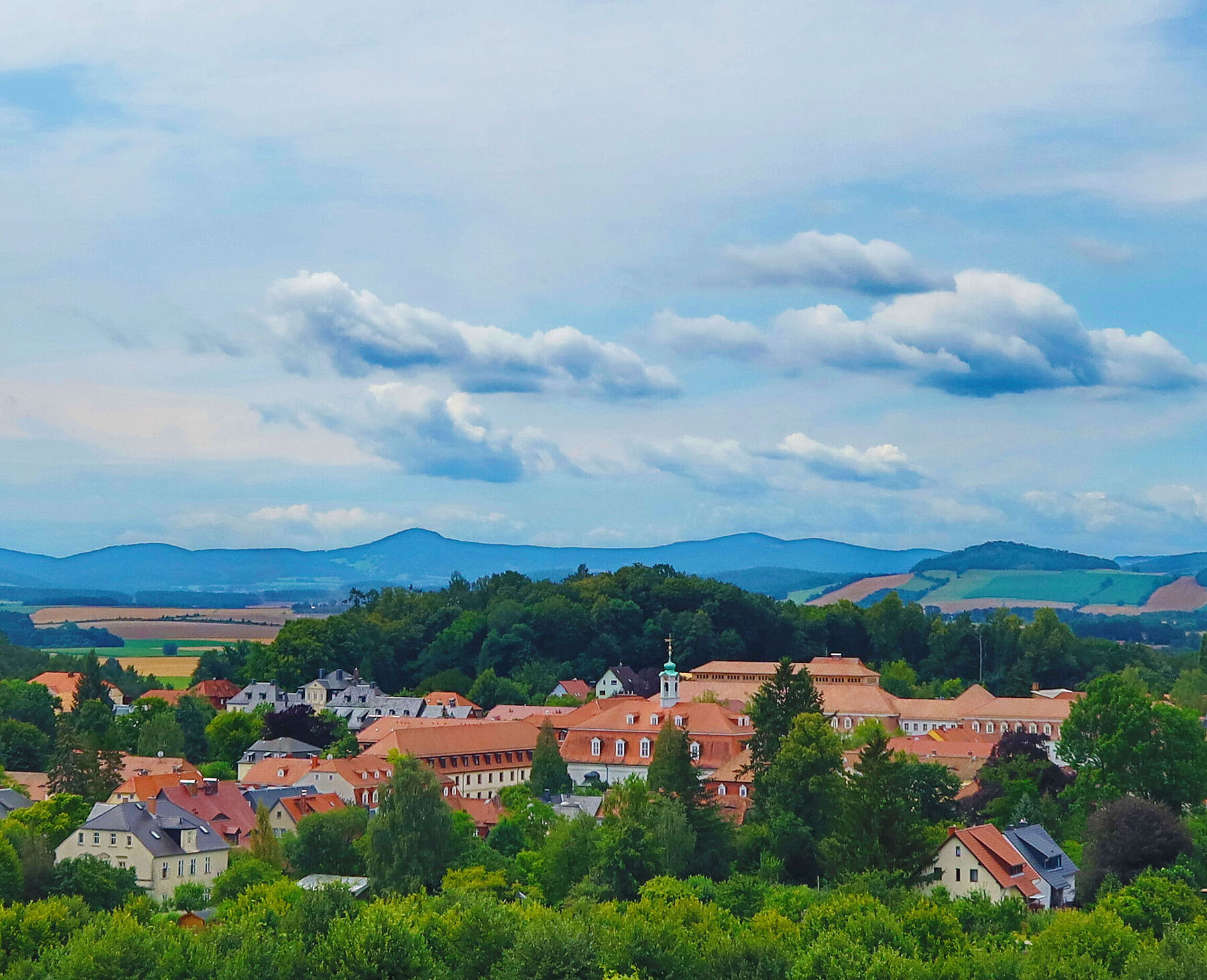 Herrnhut_Kirchensaal_Ortsansicht
